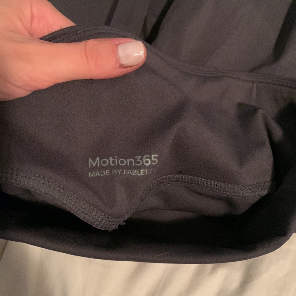 Fabletics legging - Picture 4 of 4